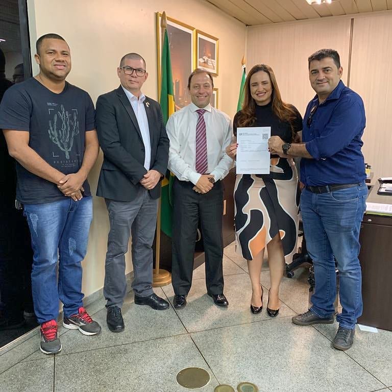 Prefeito Márcio Serrão reúne com Presidente do Tribunal de Justiça do Amapá para tratar sobre casamento comunitário.
